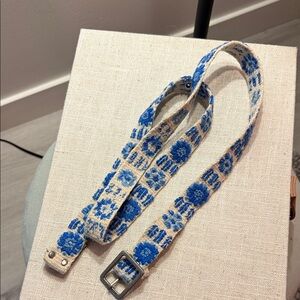 Embroidered flower belt Sundance Jenny krauss Blue trend Floral artisan Belt m